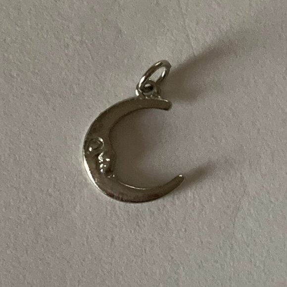 Silver Crescent Moon Charm - Picture 1 of 3